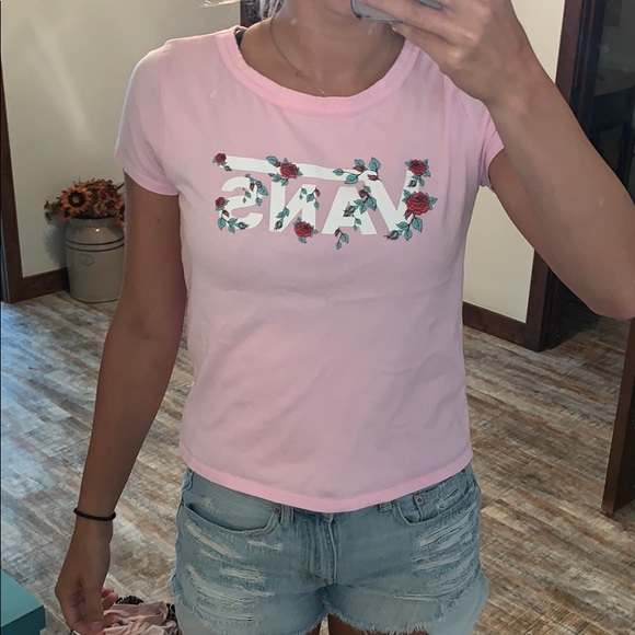Light Pink Van’s Tee - Picture 1 of 3